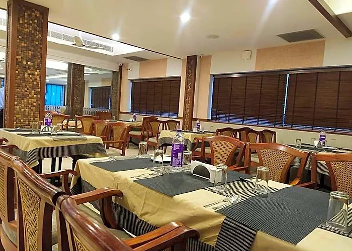Hotel Royale Park Alappuzha
