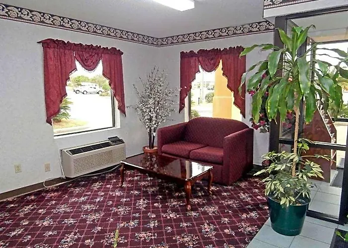 Quality Inn Lake Park