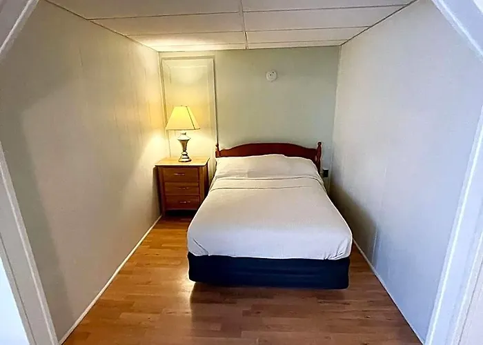 Baseball Town Motel Cooperstown