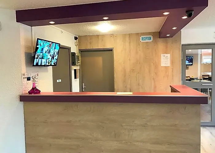 Hotel Du Stade Ex Kyriad Direct Lille Est Stade Pierre Mauroy Villeneuve-d'Ascq