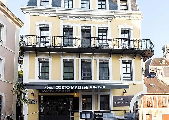 Hôtel Restaurant Corto Maltese Le Palais