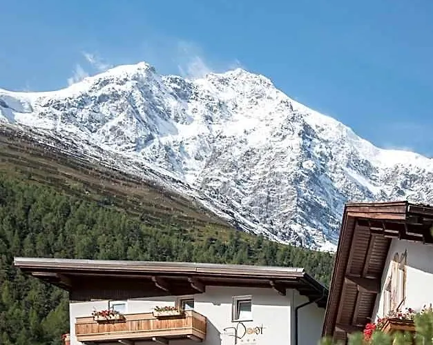 Alpin Garni die kleine Post Sulden