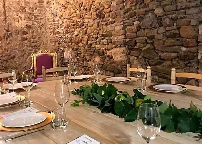 Hotel Secrets Priorat Falset