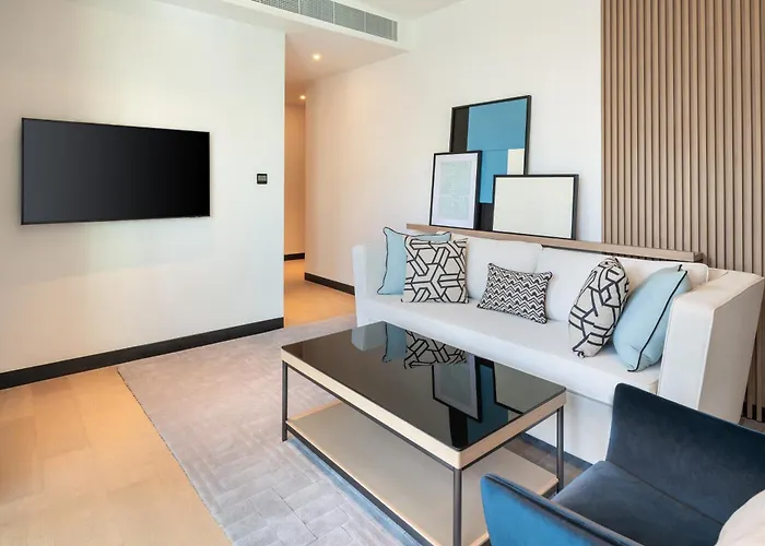 Vida Dubai Marina & Yacht Club Hotel