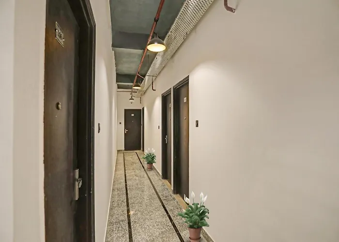 Townhouse Hotel The Rasa A Premium Park Near Onyx Mall Vasundhara Ghaziabad