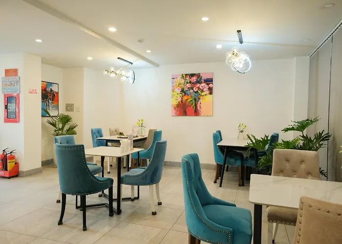 BALLANTINE HOTEL Phu My Hung- SECC TP. Hồ Chí Minh