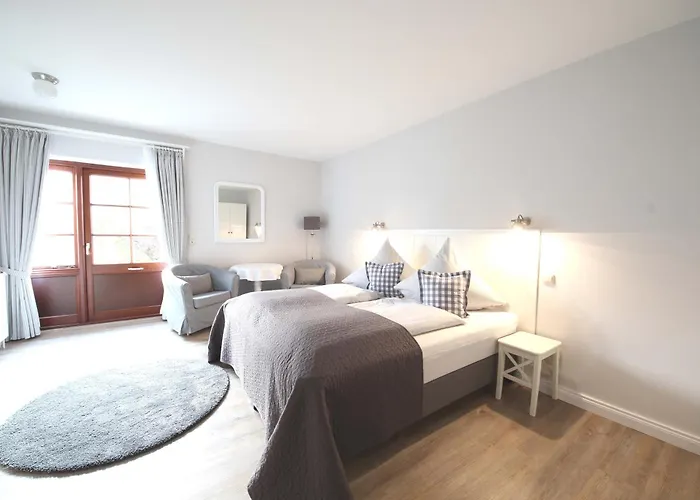 Landhaus Nordstern Hotel garni Utersum