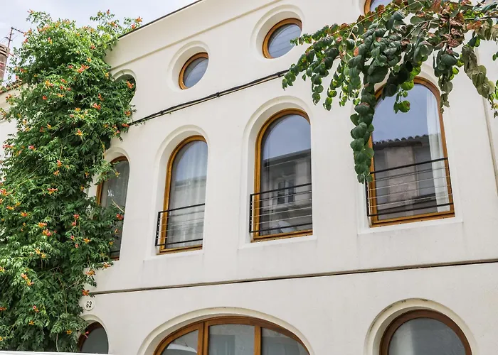 Outsite Bordeaux - Work, Connect, Explore