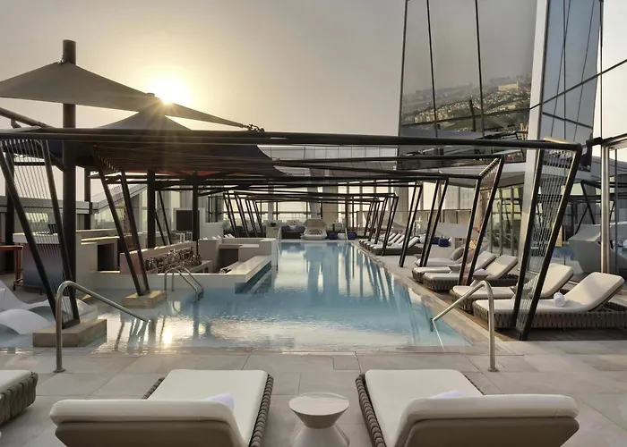 So/ Uptown Dubai Hotel