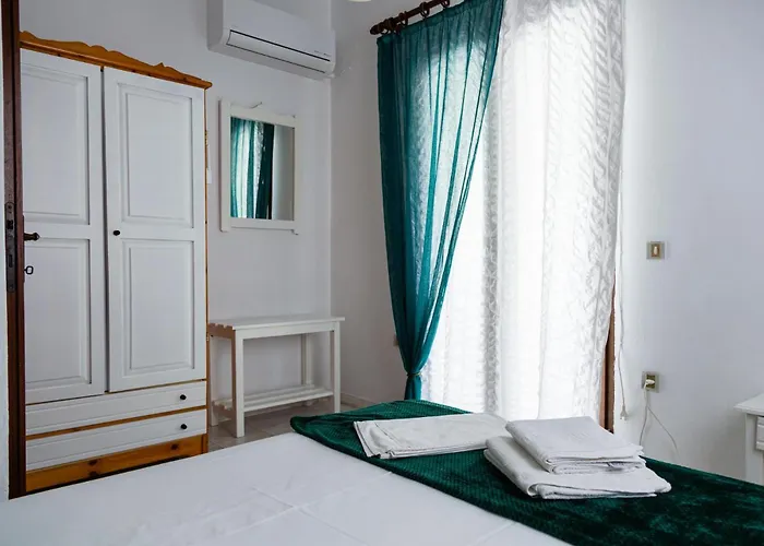 Aparthotel La Mira House Néos Marmarás