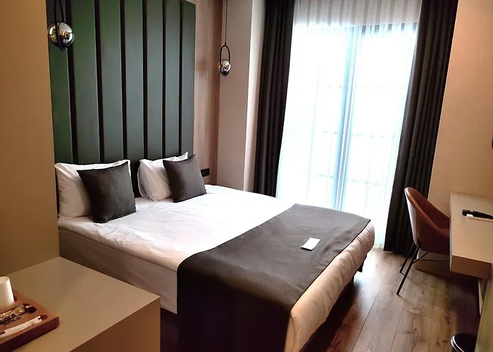 Perast City Hotel Antalya