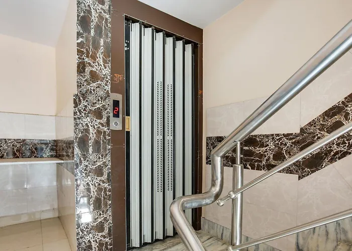 Hotel O King Star Residency Bathinda