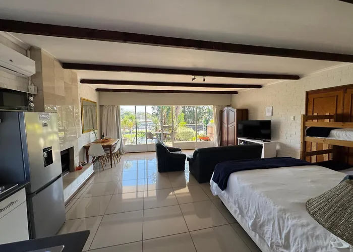 Eagles Rest Guest House Port Elizabeth