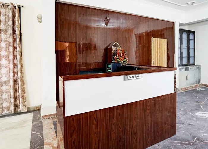 Hotel O Radisson Red Hotel & Restaurant Ghaziabad
