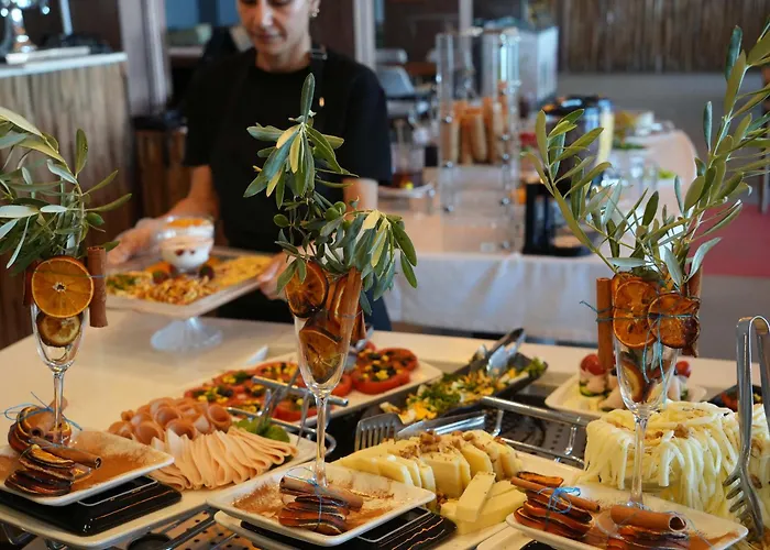 Ertan Otel Çeşme