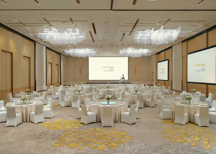 Courtyard By Marriott Bangkok Suvarnabhumi Airport