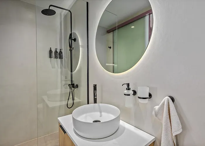 Athens Theatrou Apartments