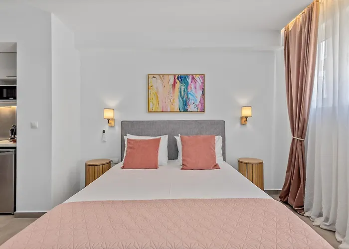 Athens Theatrou Apartments