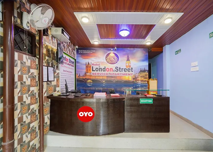 Hotel O London Street Nagpur