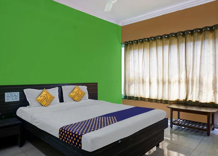 Hotel O Akash Lodge Latur