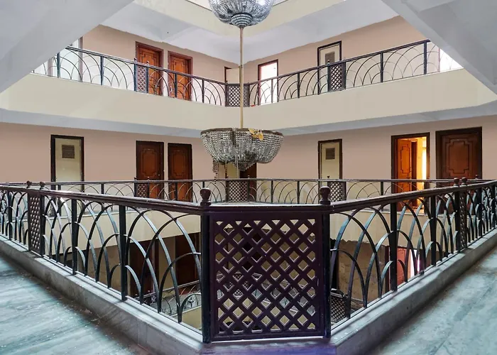 Hotel O Akash Lodge Latur