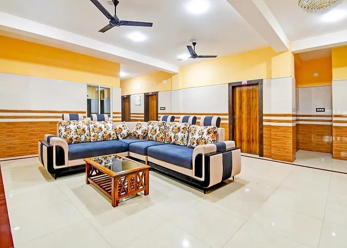 Super Hotel O Maa Bhubaneswari Hotel