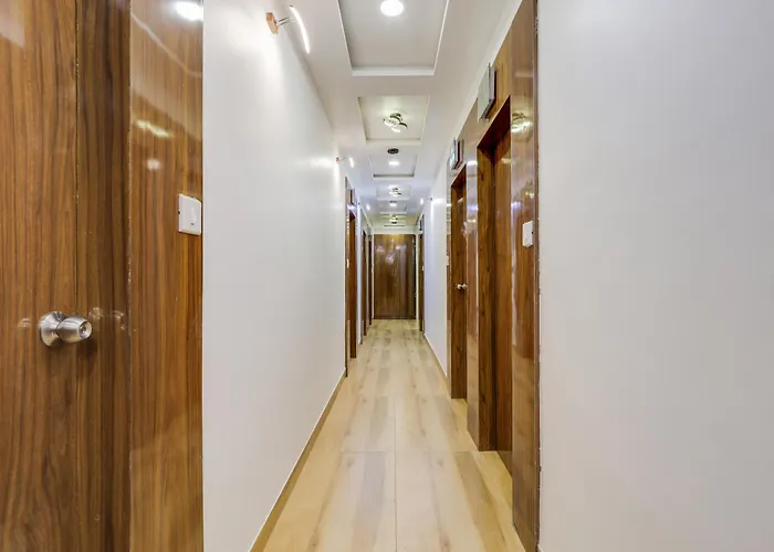 Hotel O By Oyo Bhanu Villa Ahmedabad