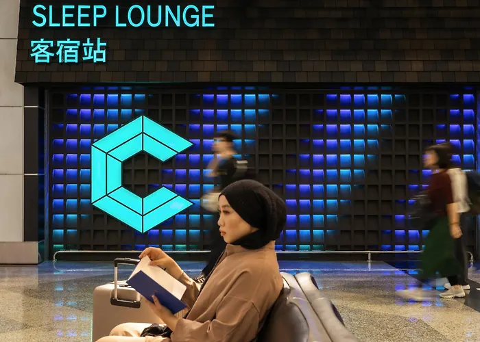Capsuletransit Sleep Lounge Klia T1 Airport Hotel - Landside, Public Area At Lvl 5 Sepang
