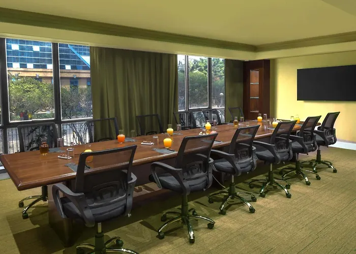 Pullman Nairobi Upper Hill Hotel