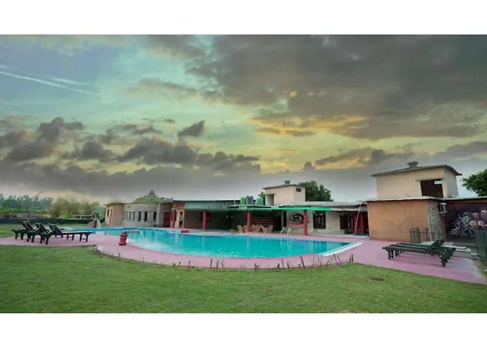 Corbett Soho Resort Haldwani