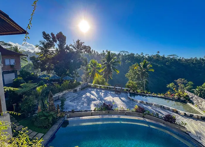 Made Punias Jungle Paradise Ubud 