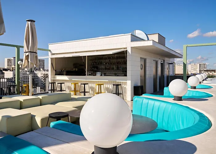 Tribe Paris Clichy Hotel