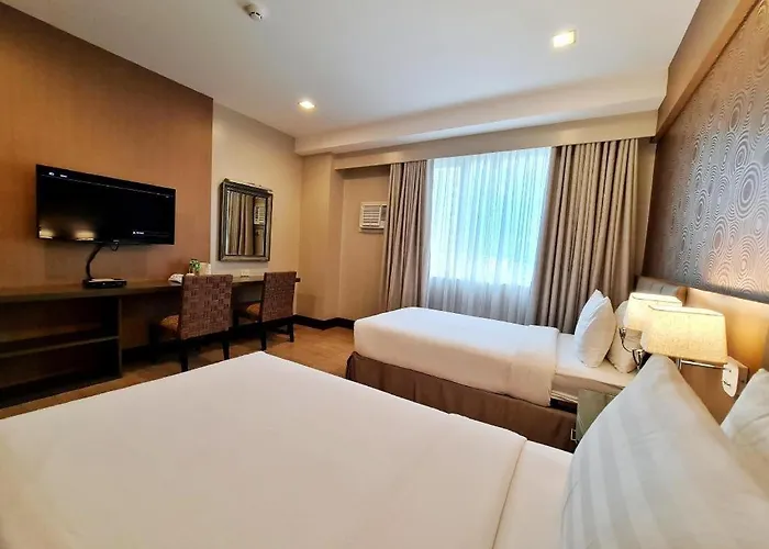 Smallville 21 Hotel Iloilo City