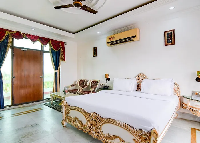 Palette - Hotel Icon Bakkhali