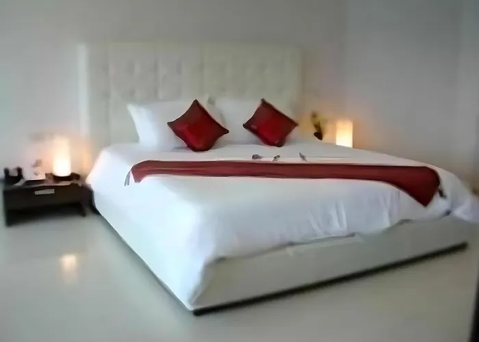 Hua Hin Avenue Hotel