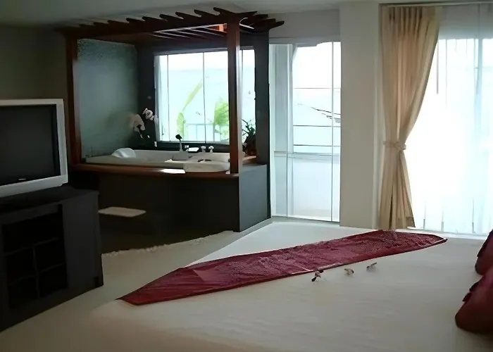 Hua Hin Avenue Hotel
