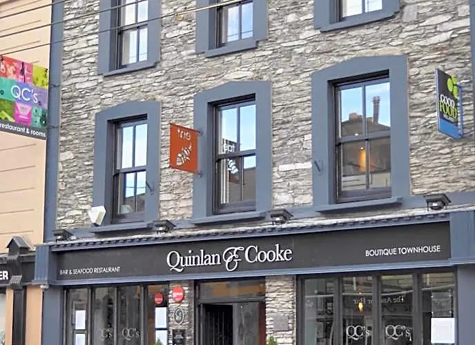 Quinlan & Cooke Boutique Townhouse And Qcs Seafood Restaurant Hotel Cahersiveen