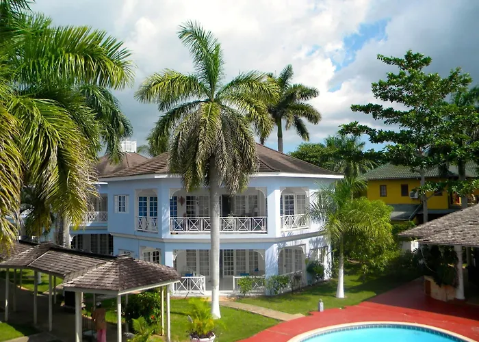 Beachcomber Club Resort Negril
