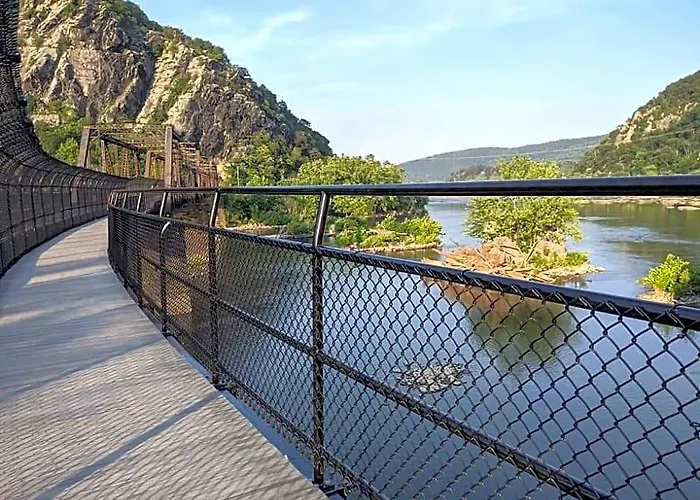 Town'S Inn Harpers Ferry
