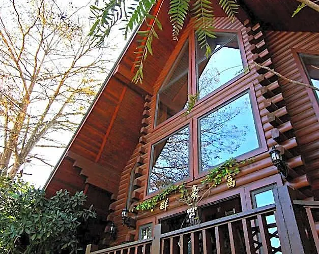 Sun Moon Lake Full House Resort Yuchi