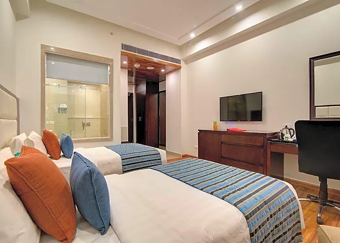 Ramada By Wyndham New Delhi Pitampura Hotel