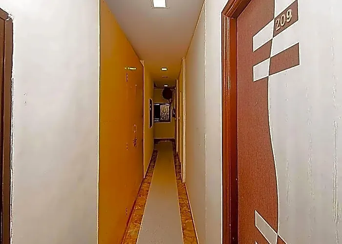 Oyo Flagship 756 Hotel Sarang Heritage Navi Mumbai