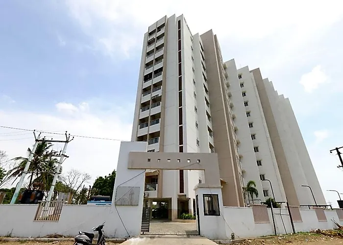 Oyo Flagship 14716 Omr Kelambakkam Hotel Chennai