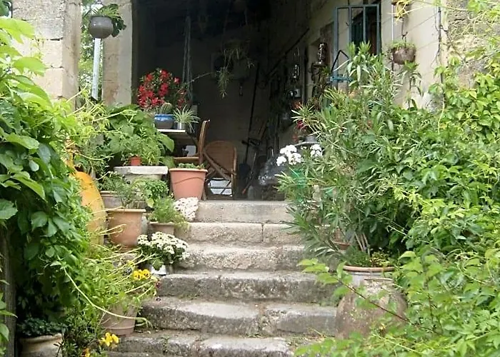 Bed and Breakfast Moulin du Pont d'Alzon à Uzès