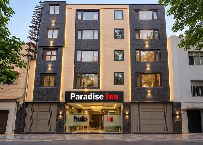 Hotel The Paradise In - Near Karol Bagh Metro Station Delhi 