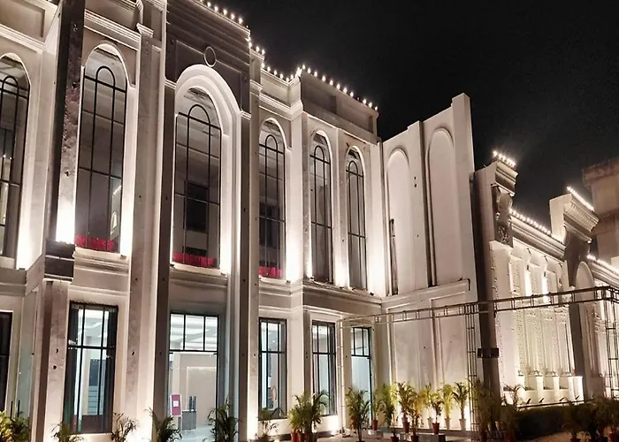 Sparsh Hotel & Resort Bareilly