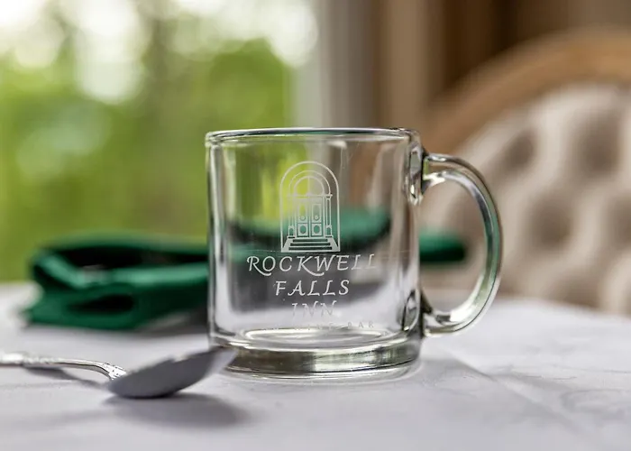 Rockwell Falls Inn And Wine Bar Lake Luzerne