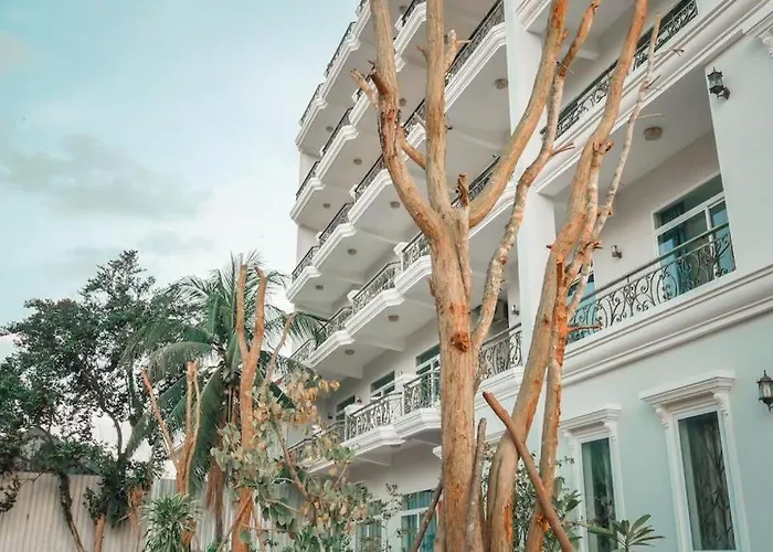 Boutique Kampot Hotel