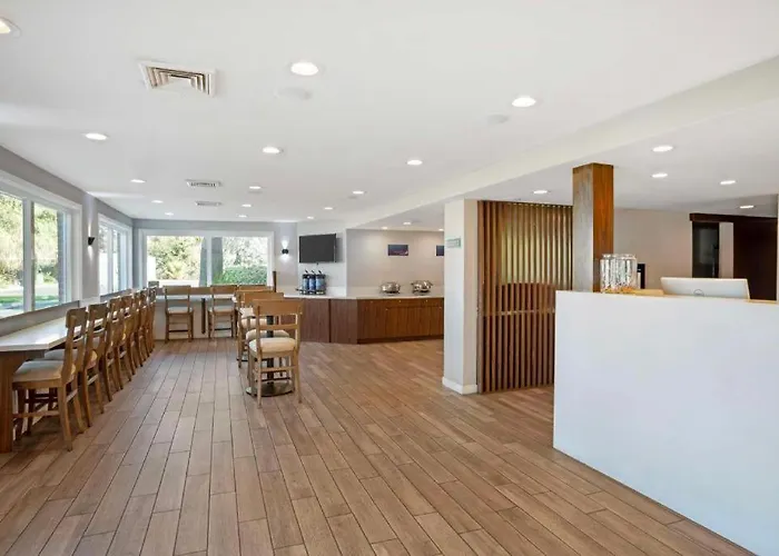Best Western Shadow Inn Woodland