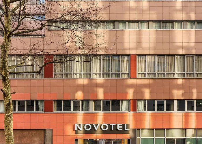Novotel Paris La Défense Nanterre